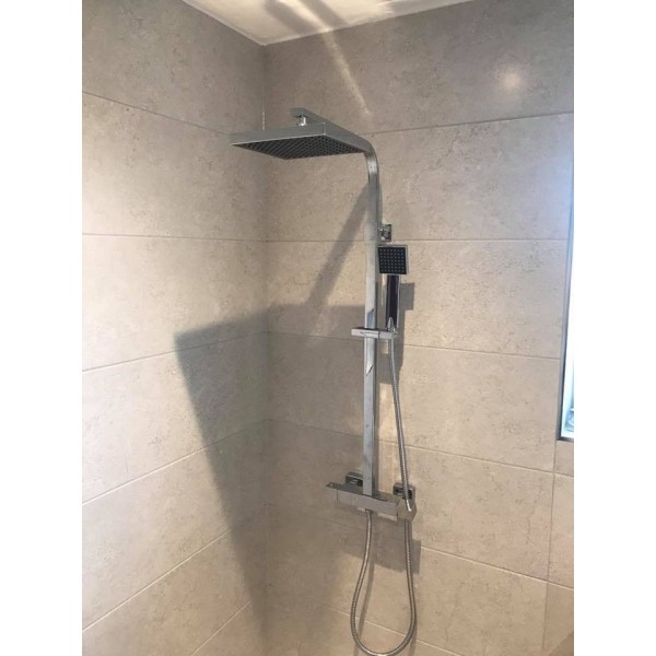 P Shape Left H Bathroom Package £799