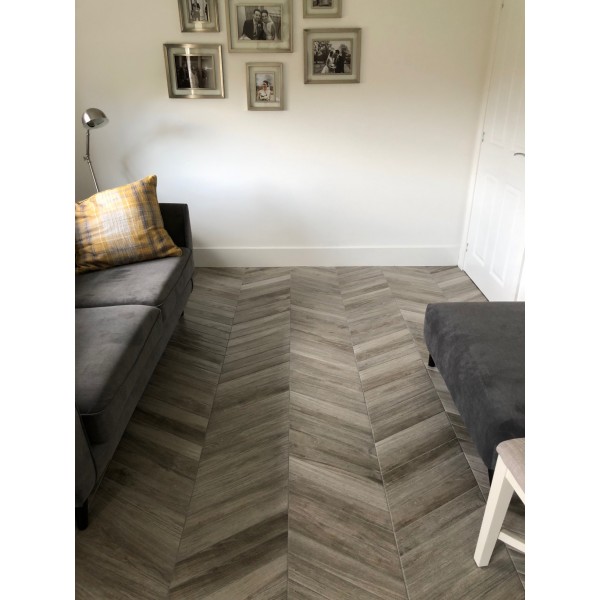Old English Wood Cendre Chevron...