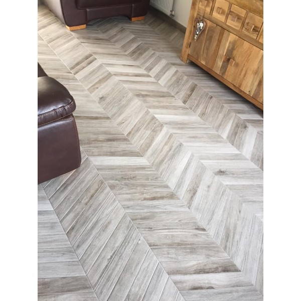 Old English Wood Cendre Chevron...